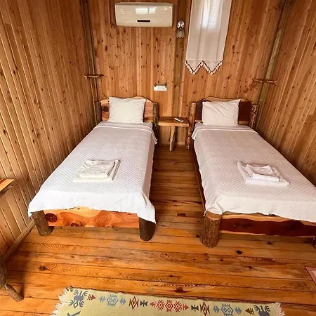 Holiday park Olive Garden Kabak 2*
