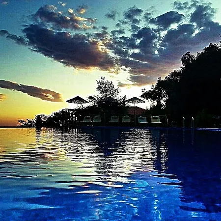 Holiday park Olive Garden Kabak