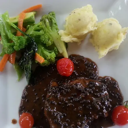 Üdülőpark Olive Garden Kabak 2*