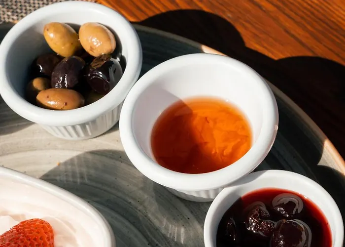 橄榄园卡巴克酒店 法拉尔雅